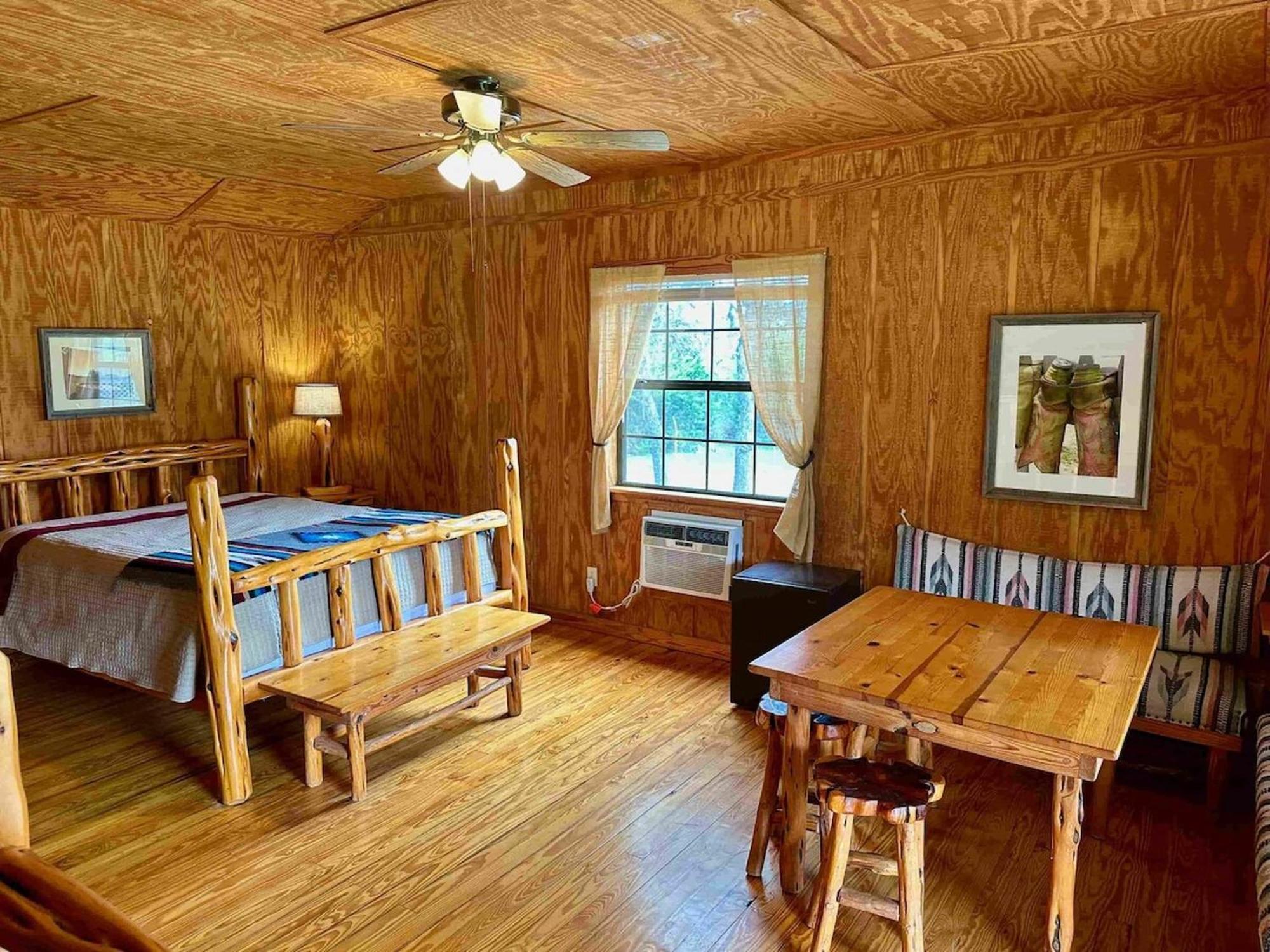 Crc Ranch Retreat Hotel Bandera Kamer foto