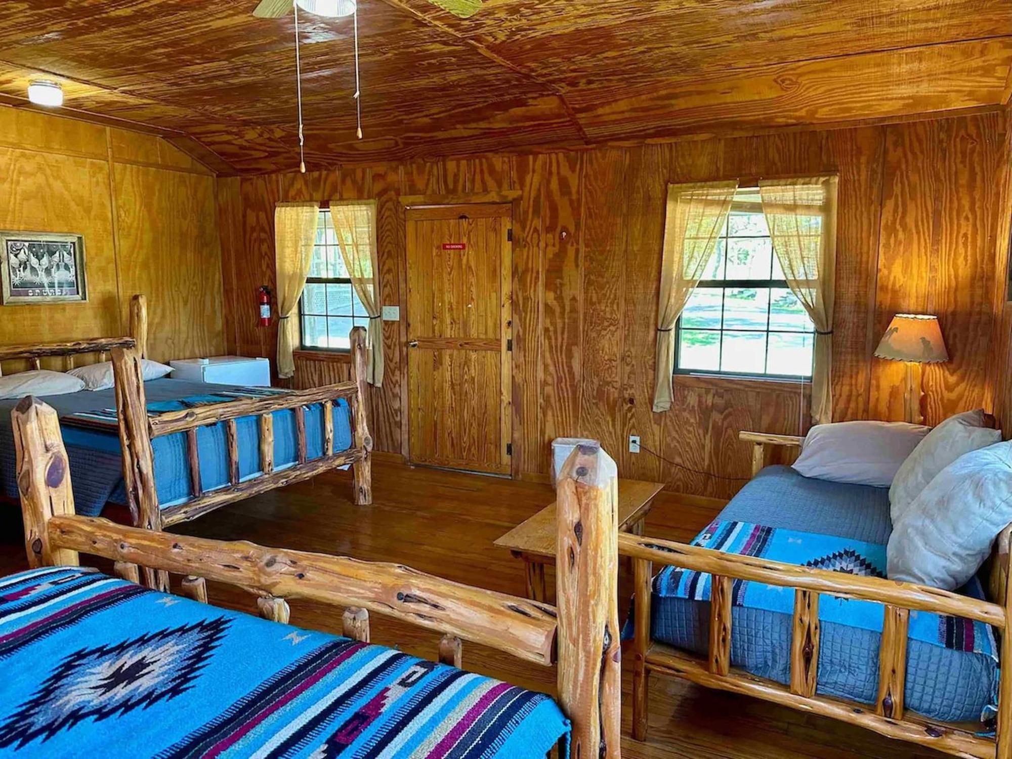 Crc Ranch Retreat Hotel Bandera Kamer foto